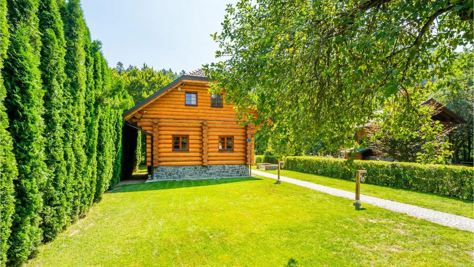 Cozy Home In Brod Na Kupi With Kitchen Kroatië